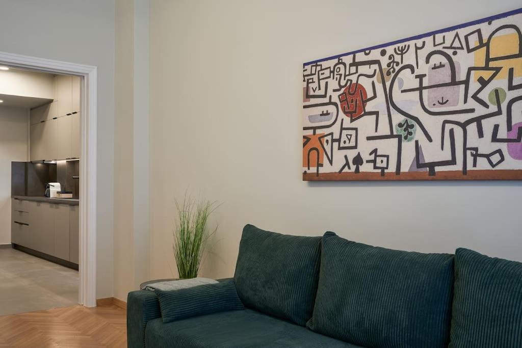Little Gem: Modern Urban Retreat Appartement Athene Buitenkant foto